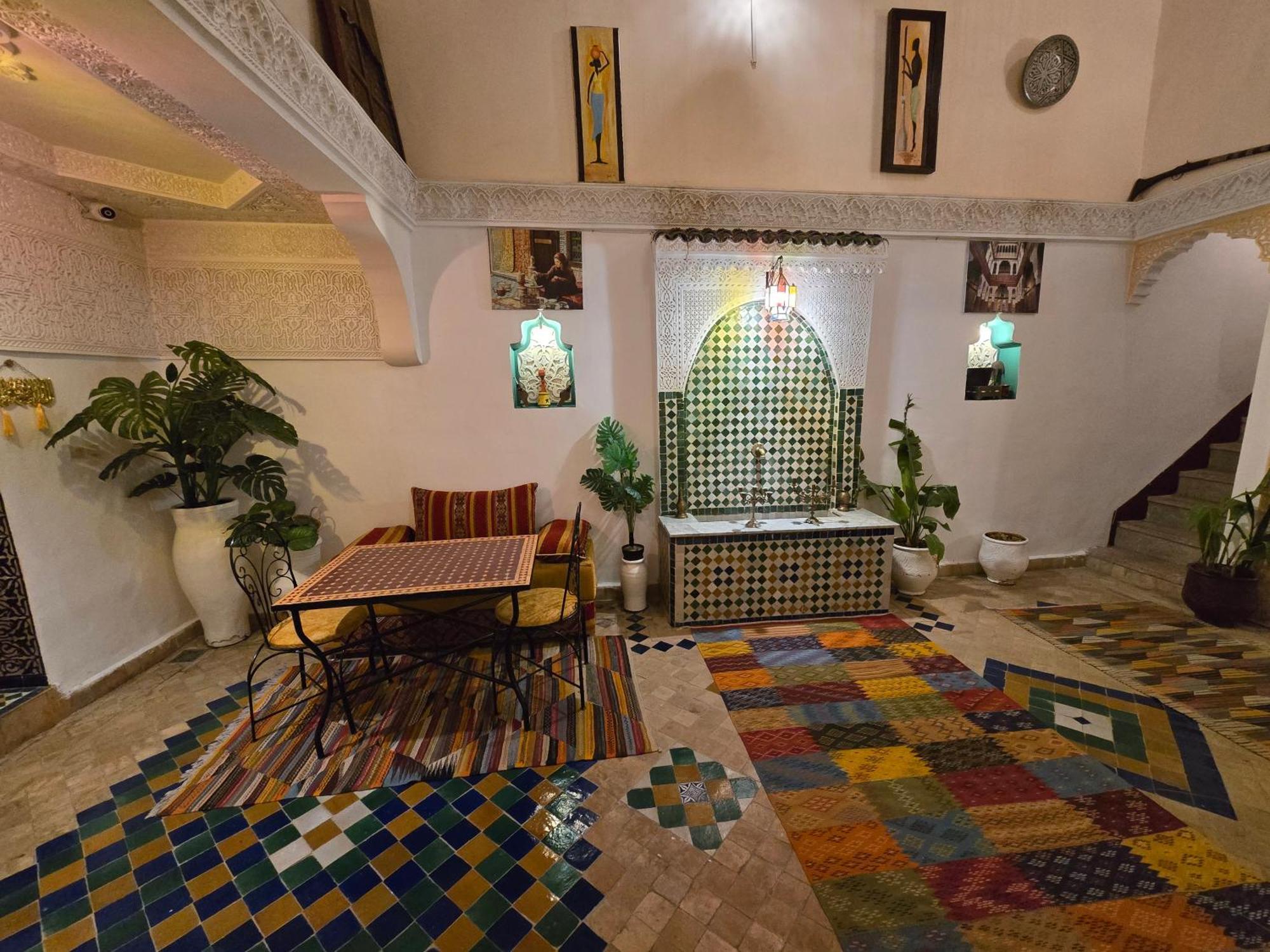 Dar Khmissa Fes Bed & Breakfast Bagian luar foto