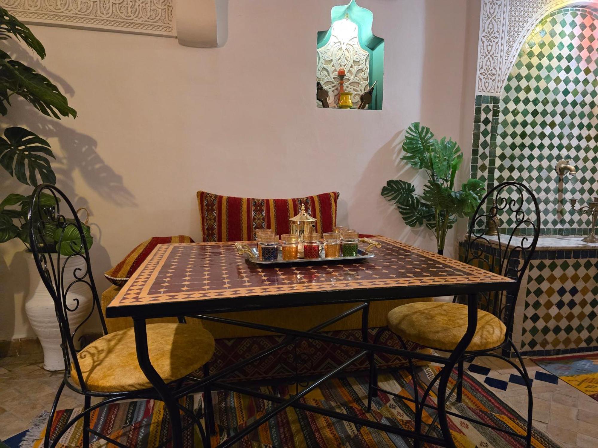 Dar Khmissa Fes Bed & Breakfast Bagian luar foto