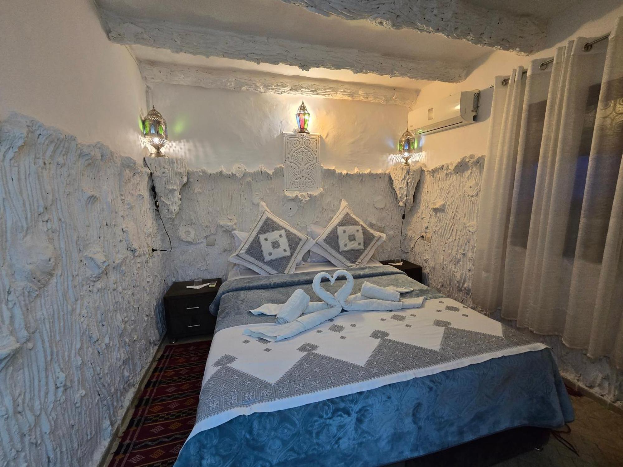 Dar Khmissa Fes Bed & Breakfast Bagian luar foto