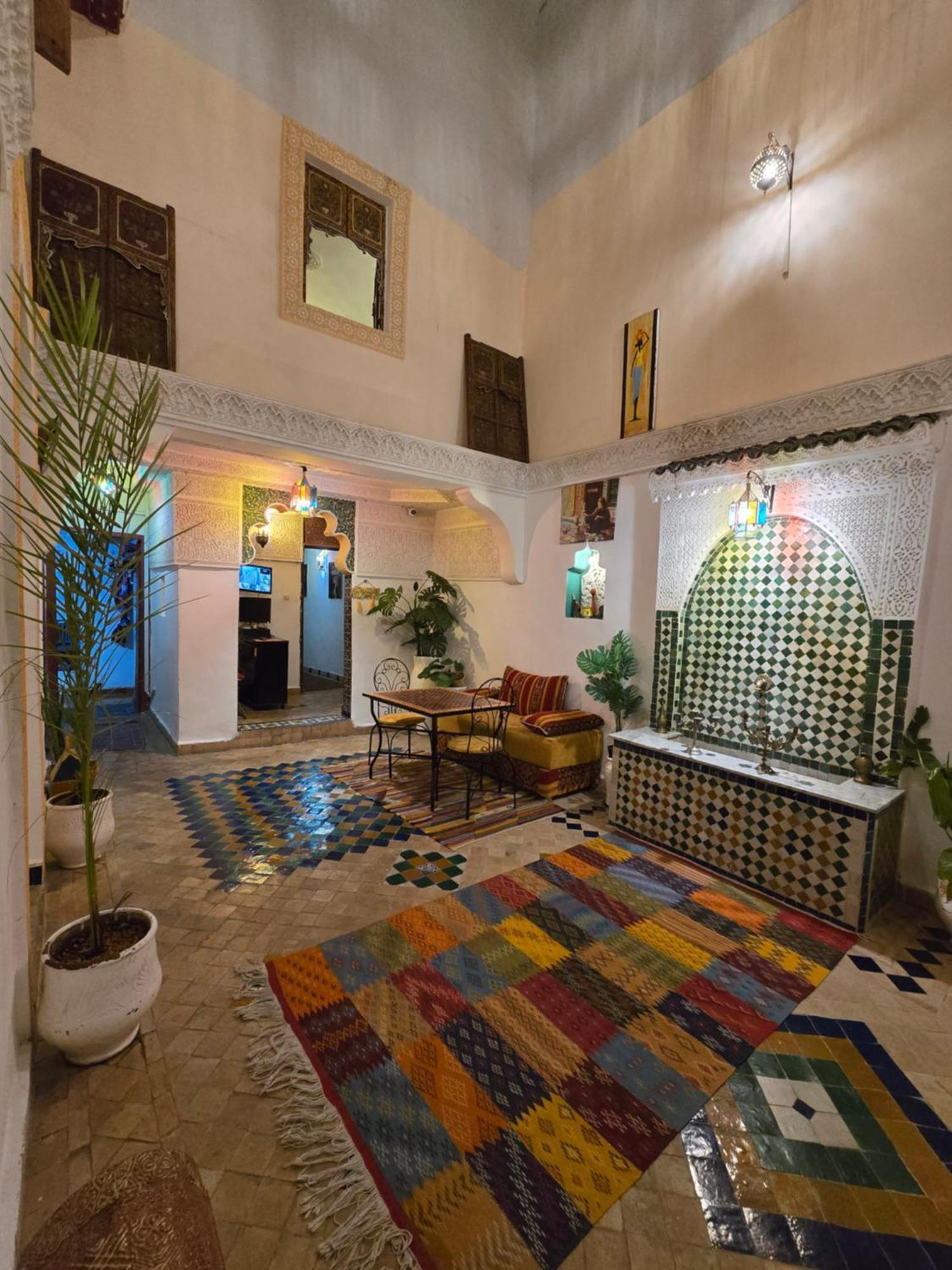 Dar Khmissa Fes Bed & Breakfast Bagian luar foto
