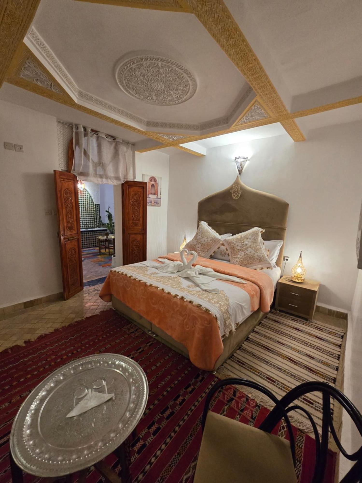 Dar Khmissa Fes Bed & Breakfast Bagian luar foto