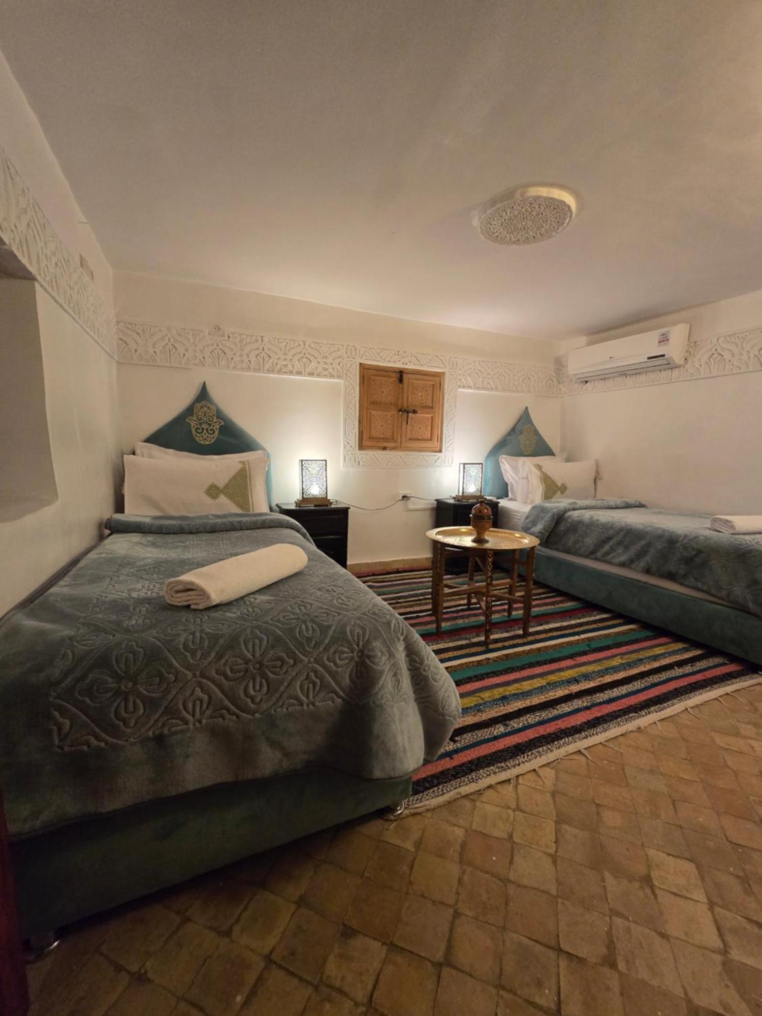 Dar Khmissa Fes Bed & Breakfast Bagian luar foto